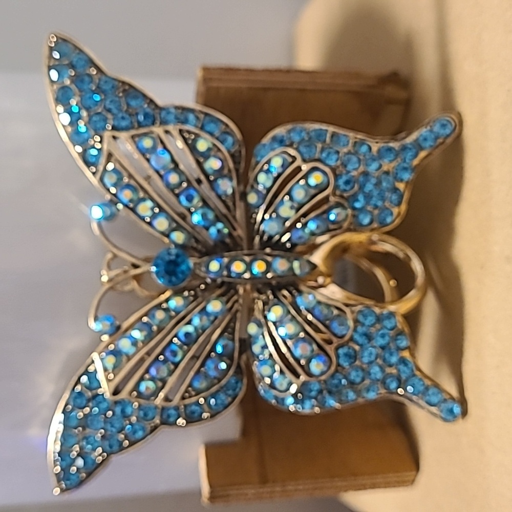 Blue Rhinestone Butterfly Brooch Pin‎ Sparkling Fashion Jewelry Accessory